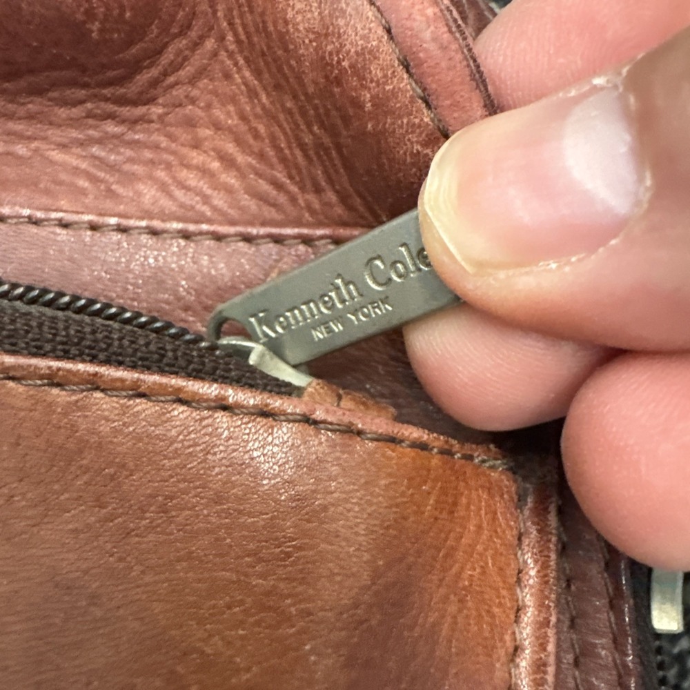 Kenneth‎ Cole Reaction Leather Messenger Laptop Vintage  Bag Brown - Picture 3 of 8